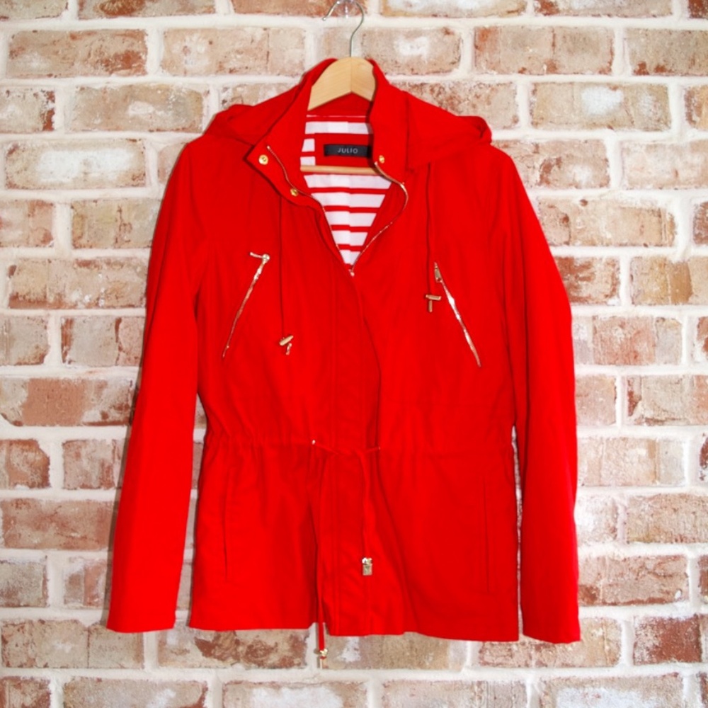 Julio women's red utility jacket with zipper pockets and hood, size M